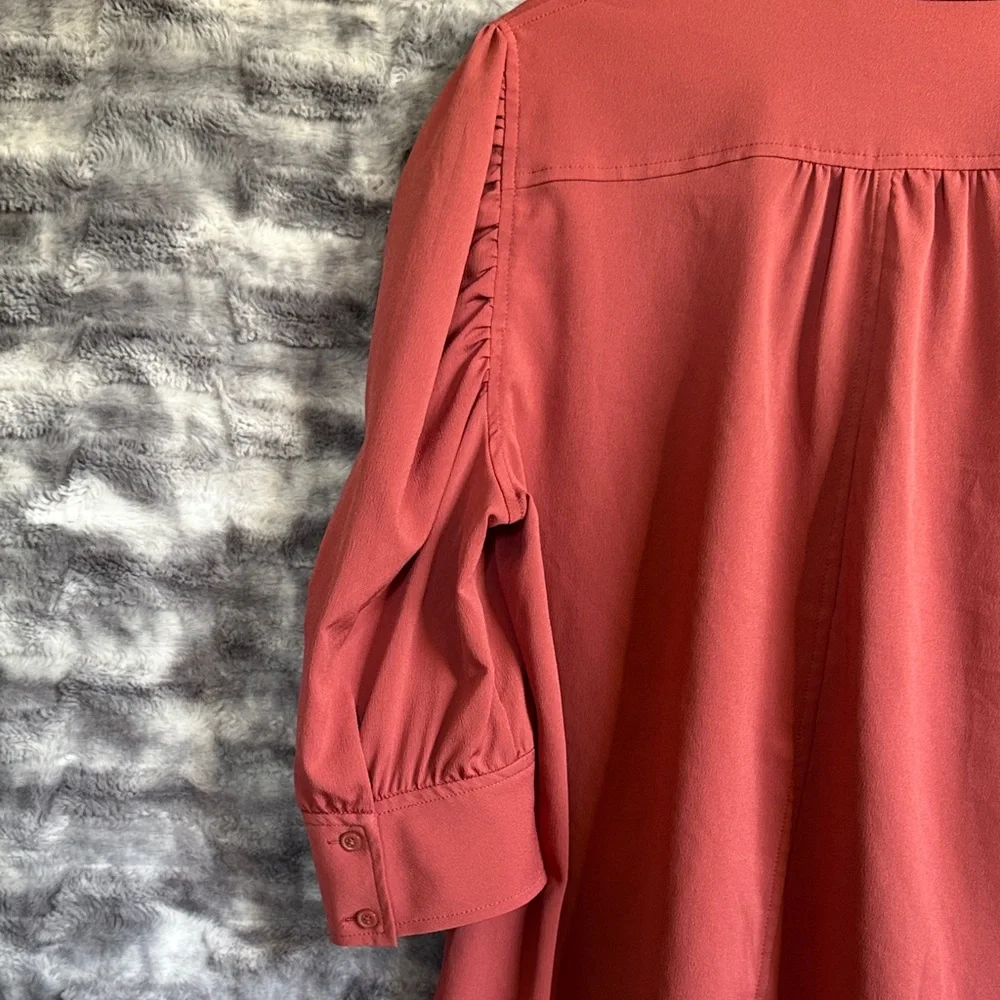 White House Black Market burnt orange three-quarter sleeve blouse - Picture 3 of 5